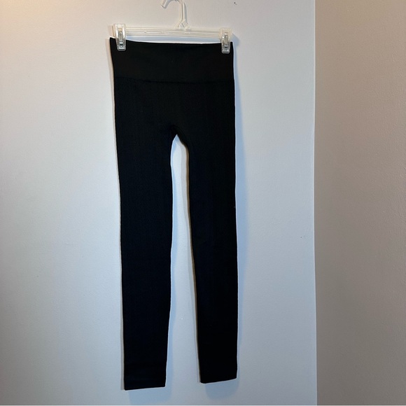 Connection 18 fleece line legging with pattern black like new - Picture 1 of 6